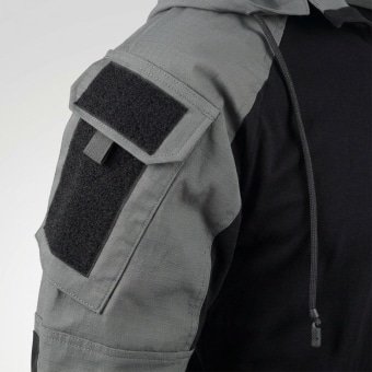 Hooded combat shirt “YZ”