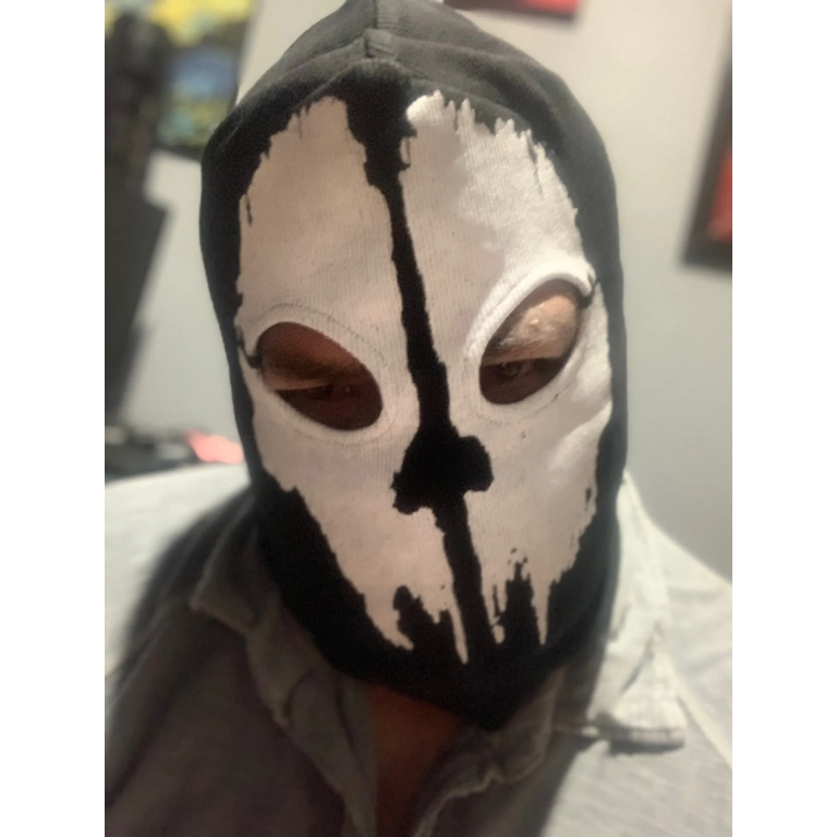 Pasamontañas Ghost photo review