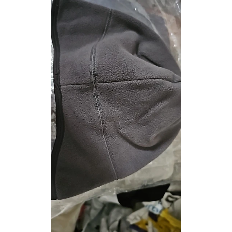 Gorro táctico con orejeras photo review