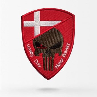 Parche calavera con bandera de Dinamarca