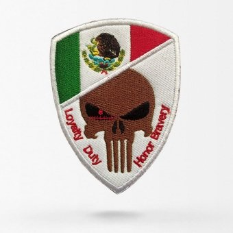 Parche de calavera con bandera de México