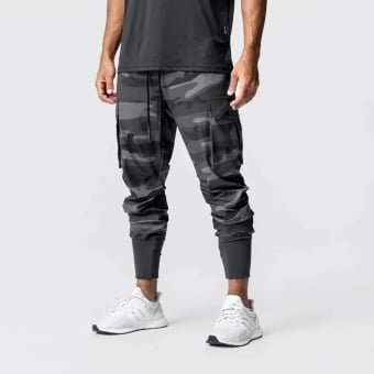 Pantalones jogger camuflaje gris y negro Sportline