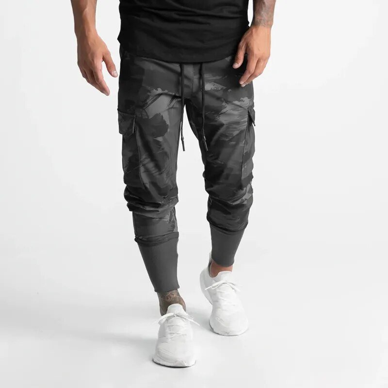 Pantalones jogger camuflaje negro Sportline