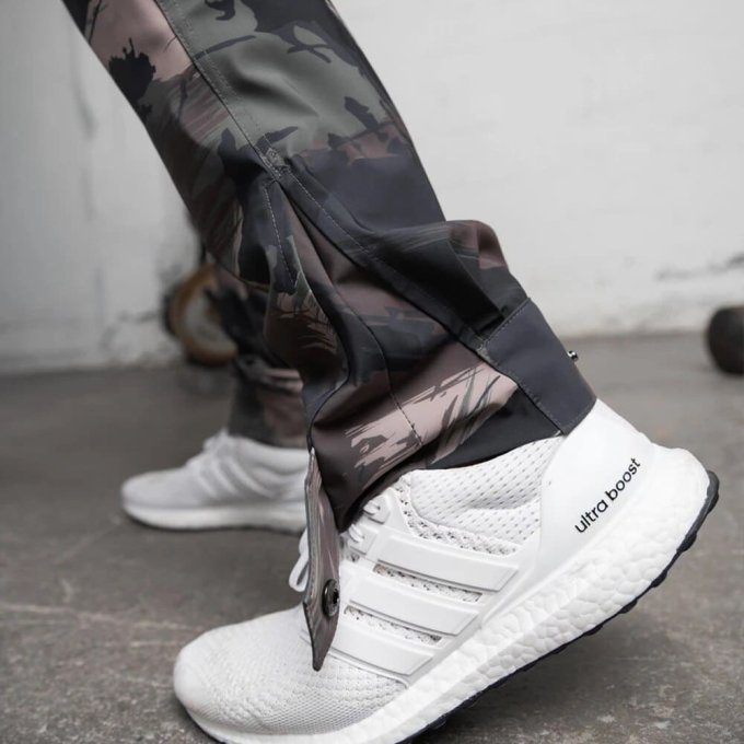 Pantalones de chándal camuflaje verde “Operator” - Imagen 3