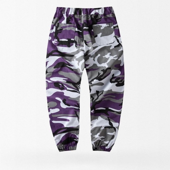 Pantalón jogger camuflaje morado Basis