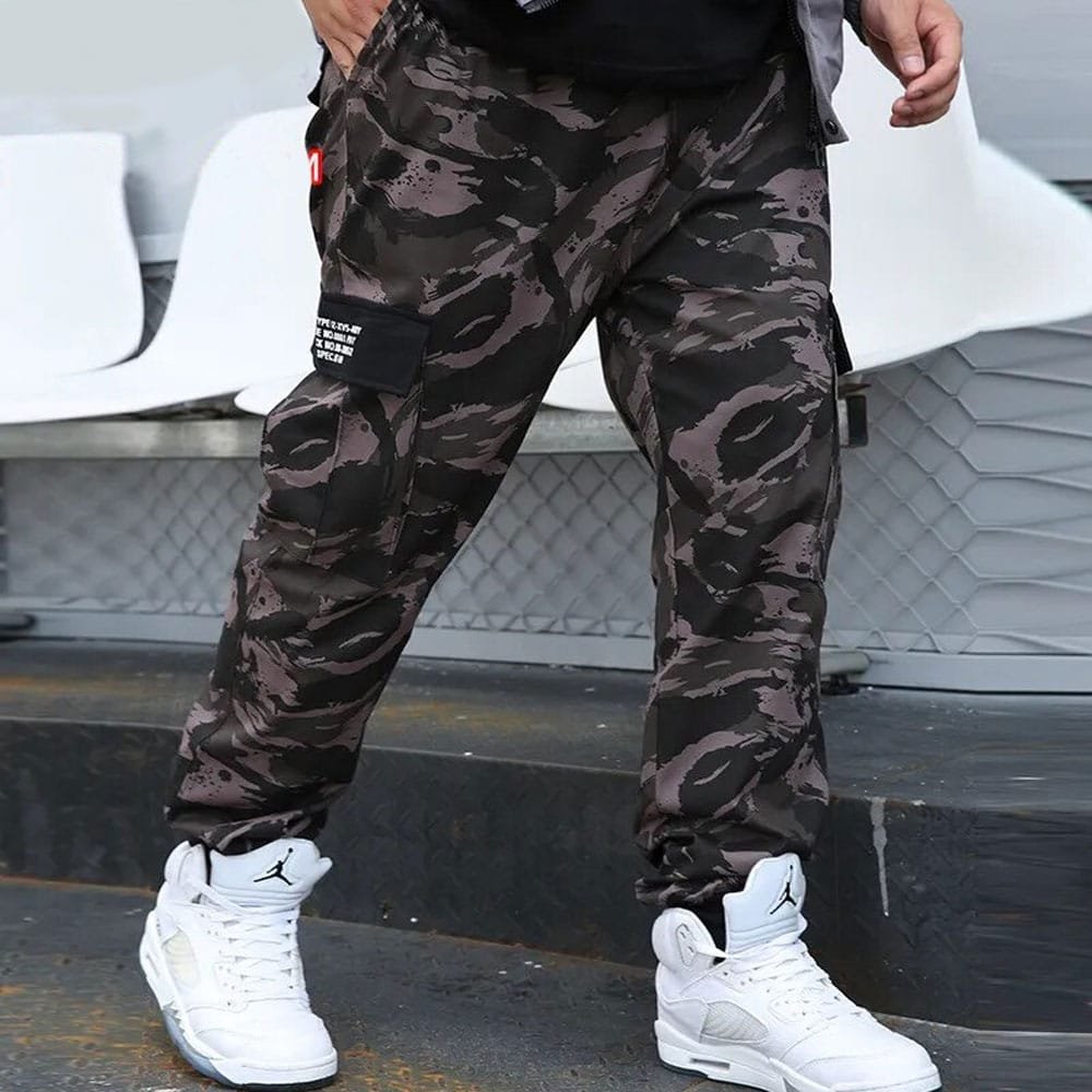 Pantalones cargo camuflaje streetwear