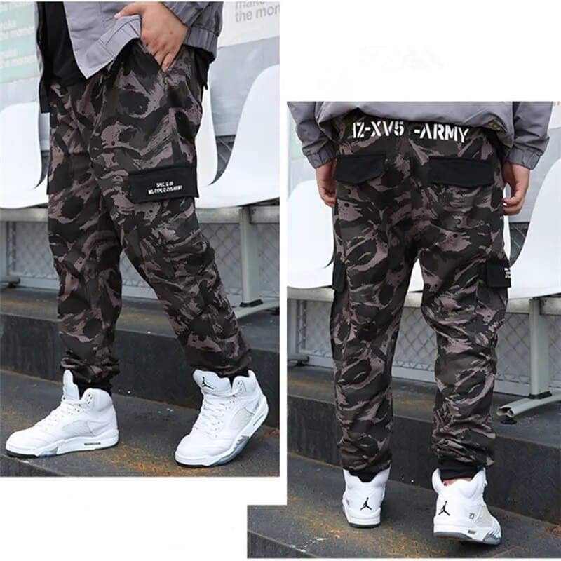 Pantalones cargo camuflaje streetwear - Imagen 3