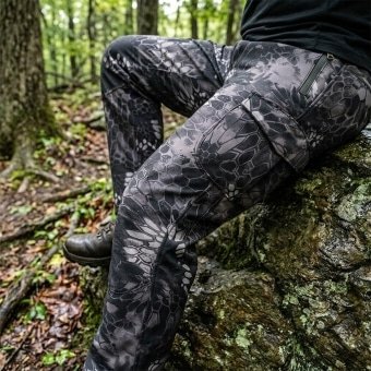 Waterproof softshell pants – Kryptek Typhon