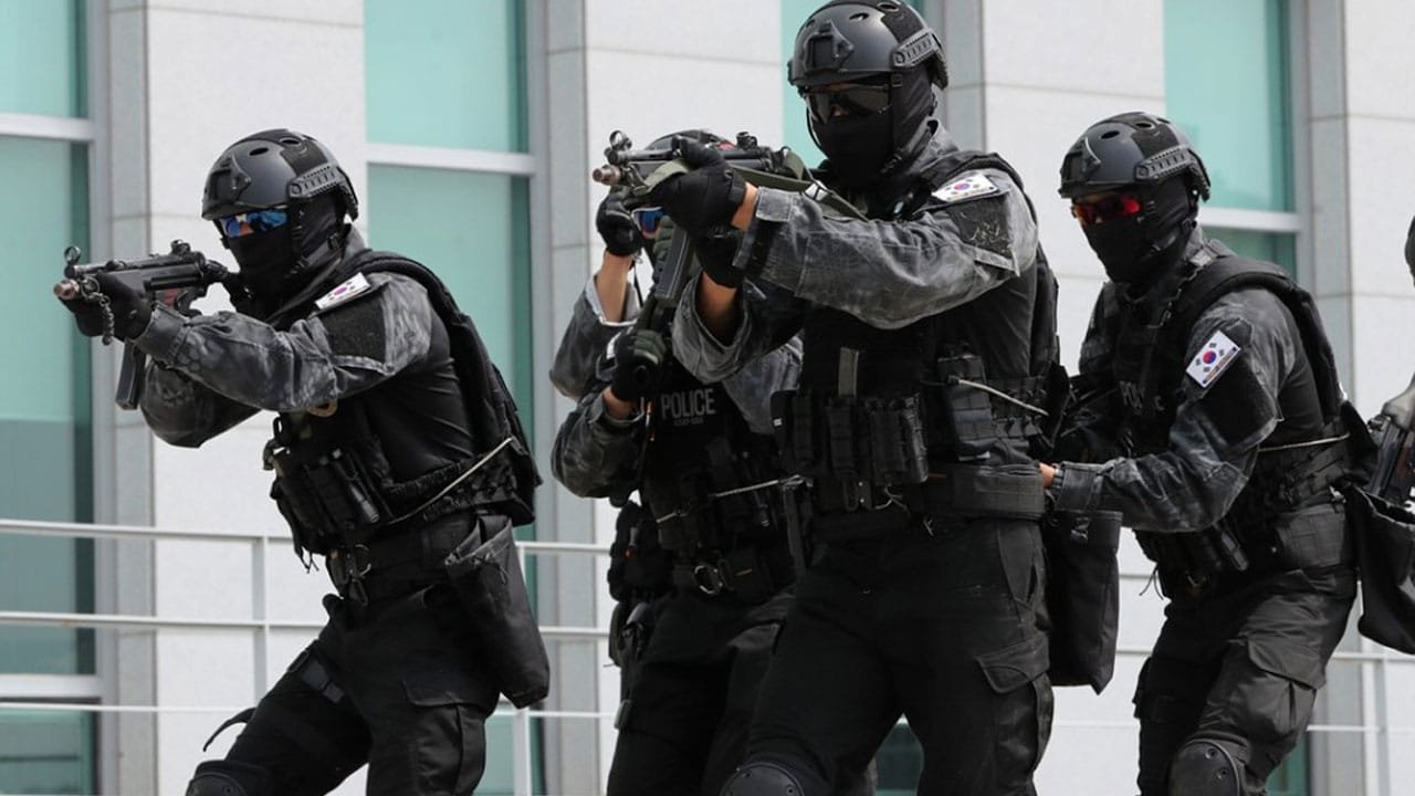 Kryptek typhon en uso