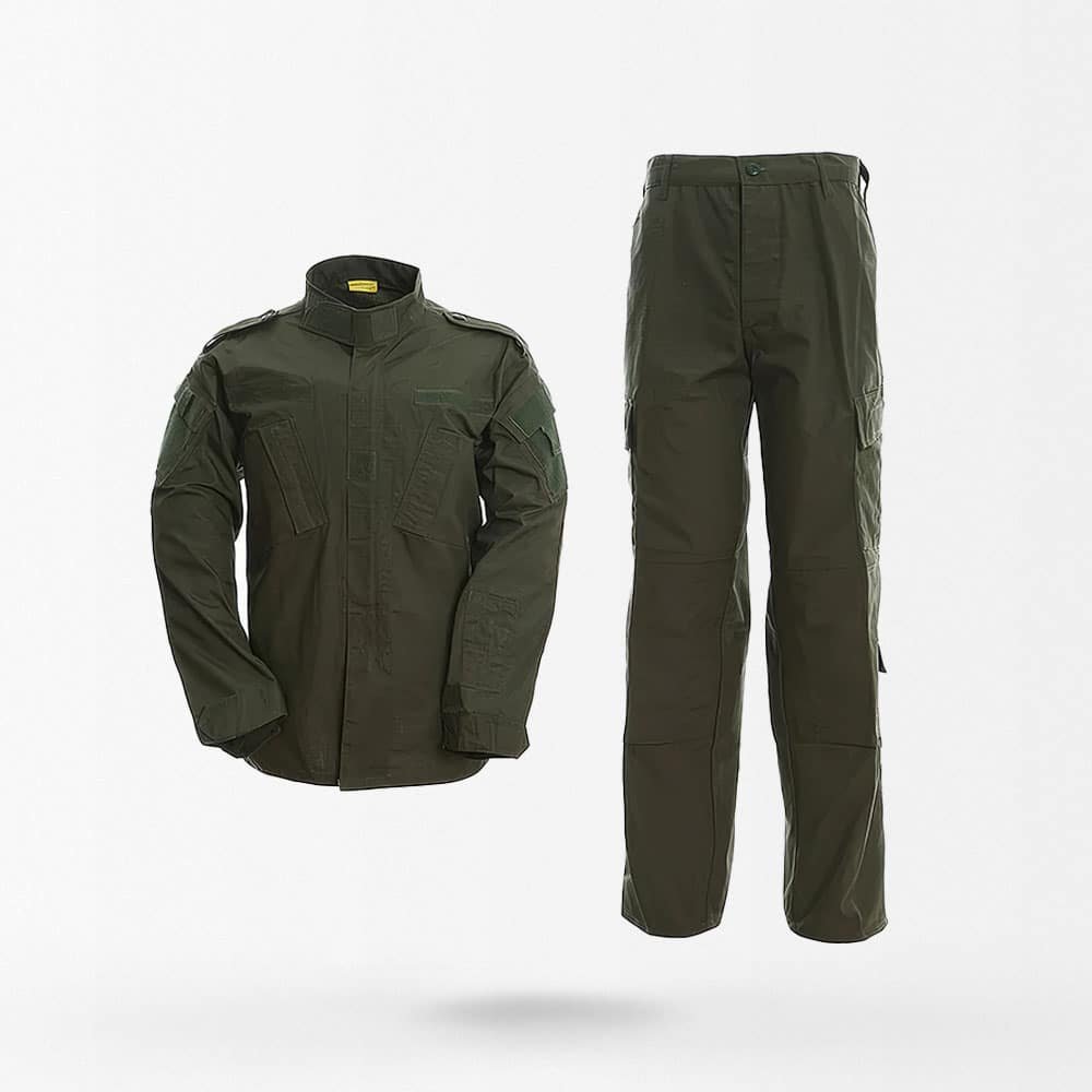 Uniforme militar de combate verde oliva