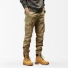 khaki-es