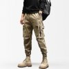 khaki-es