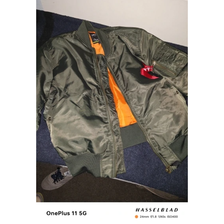 Chaqueta de vuelo táctica MA-1 verde militar photo review