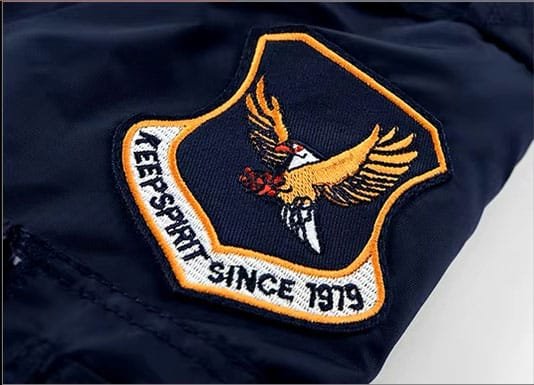 Cazadora MA-1 con parches azul marino - Imagen 5