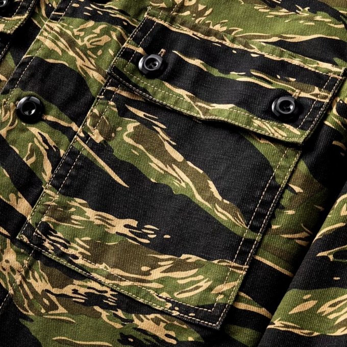 Camisa de botones con camuflaje Tiger Stripe - Imagen 6