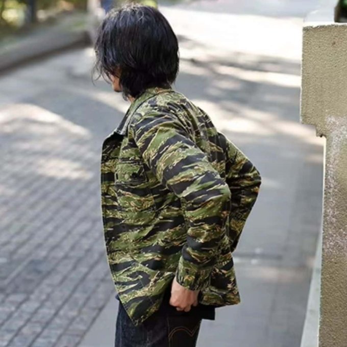 Camisa de botones con camuflaje Tiger Stripe - Imagen 3