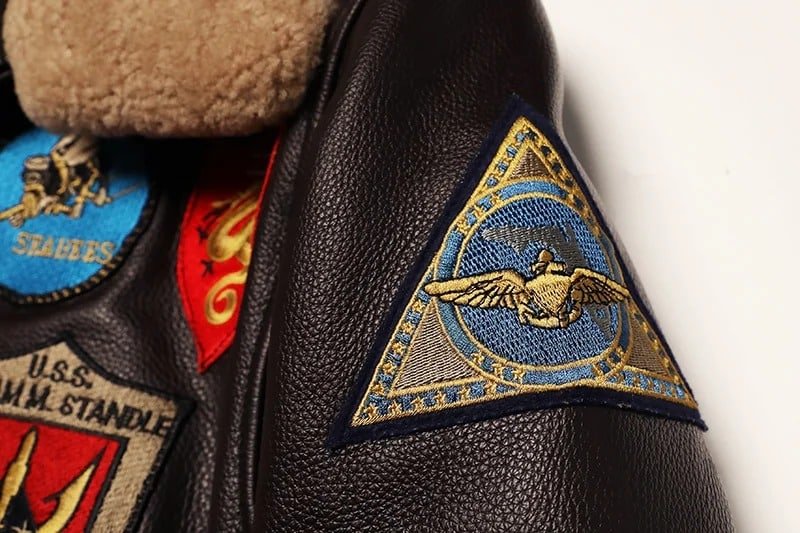 Chaqueta bomber de cuero Top Gun Maverick - Imagen 7