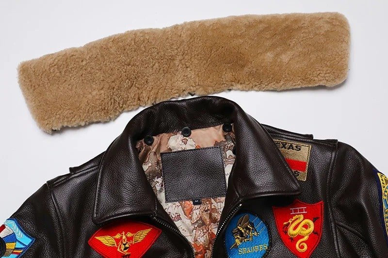 Chaqueta bomber de cuero Top Gun Maverick - Imagen 5