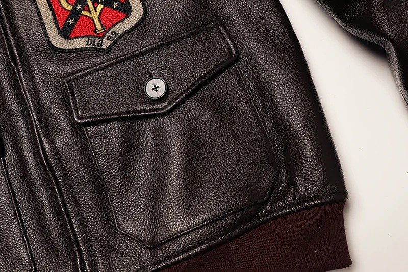 Chaqueta bomber de cuero Top Gun Maverick - Imagen 14