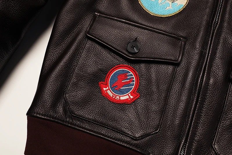 Chaqueta bomber de cuero Top Gun Maverick - Imagen 13