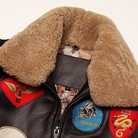 Chaqueta bomber de cuero Top Gun Maverick - Imagen 17