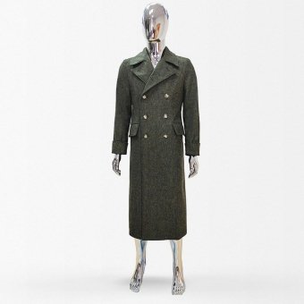 Abrigo militar de doble botonadura