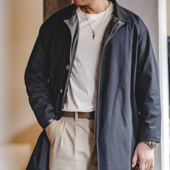 Chaqueta militar ligera