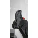 Botas de senderismo impermeables de ante gris photo review