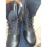 Botas tácticas negras con cremallera lateral y puntera de seguridad photo review