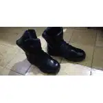 Botas tácticas negras con cremallera lateral y puntera de seguridad photo review