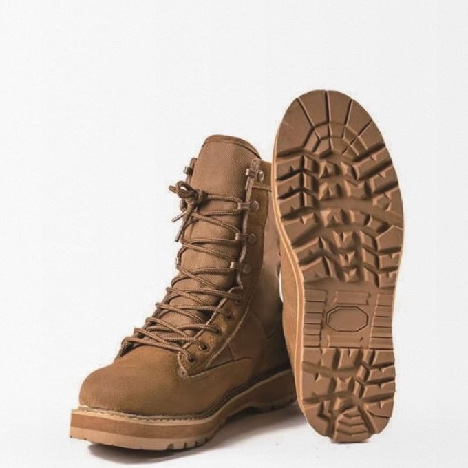 Botas militares de gamuza color coyote - Imagen 3