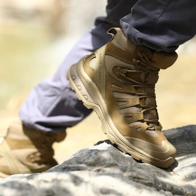 Botas de senderismo impermeables color coyote - Imagen 4