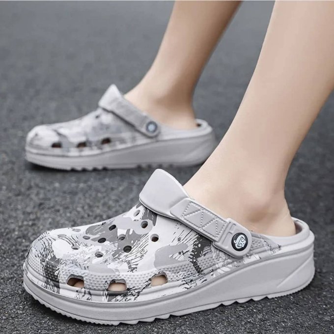Crocs tácticos camuflados blancos - Imagen 3
