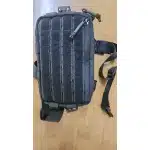 Bolsa táctica de pecho pequeña negra photo review