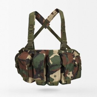 Pechera táctica Woodland para 8 cargadores AK