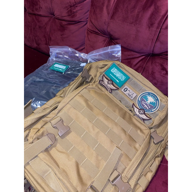 Mochila táctica coyote de 45 L photo review