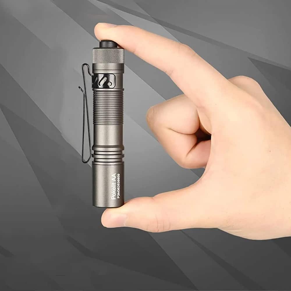 Linterna táctica EDC con clip - Imagen 2