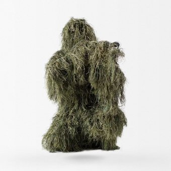 Ghillie suit hunting