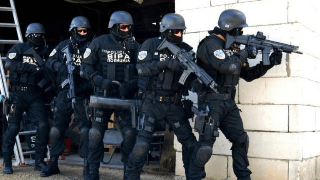 ¿Por qué las fuerzas especiales visten de negro?